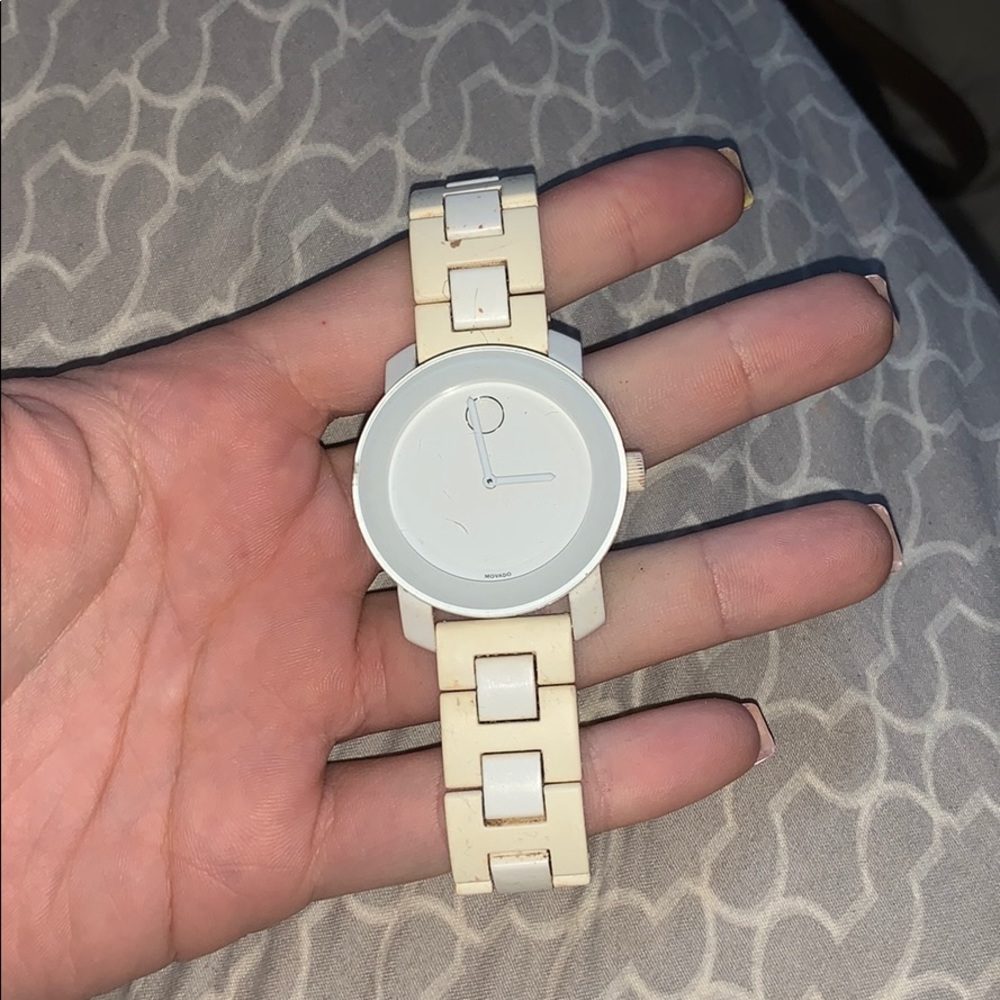 White movado watch NEEDS BATTERY